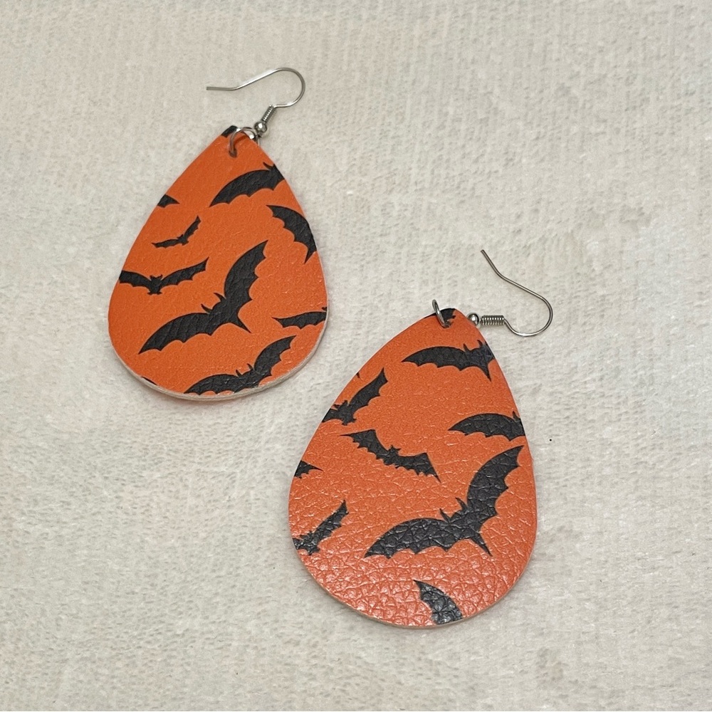 Halloween Bat Leather Style Teardrop Earrings NEW